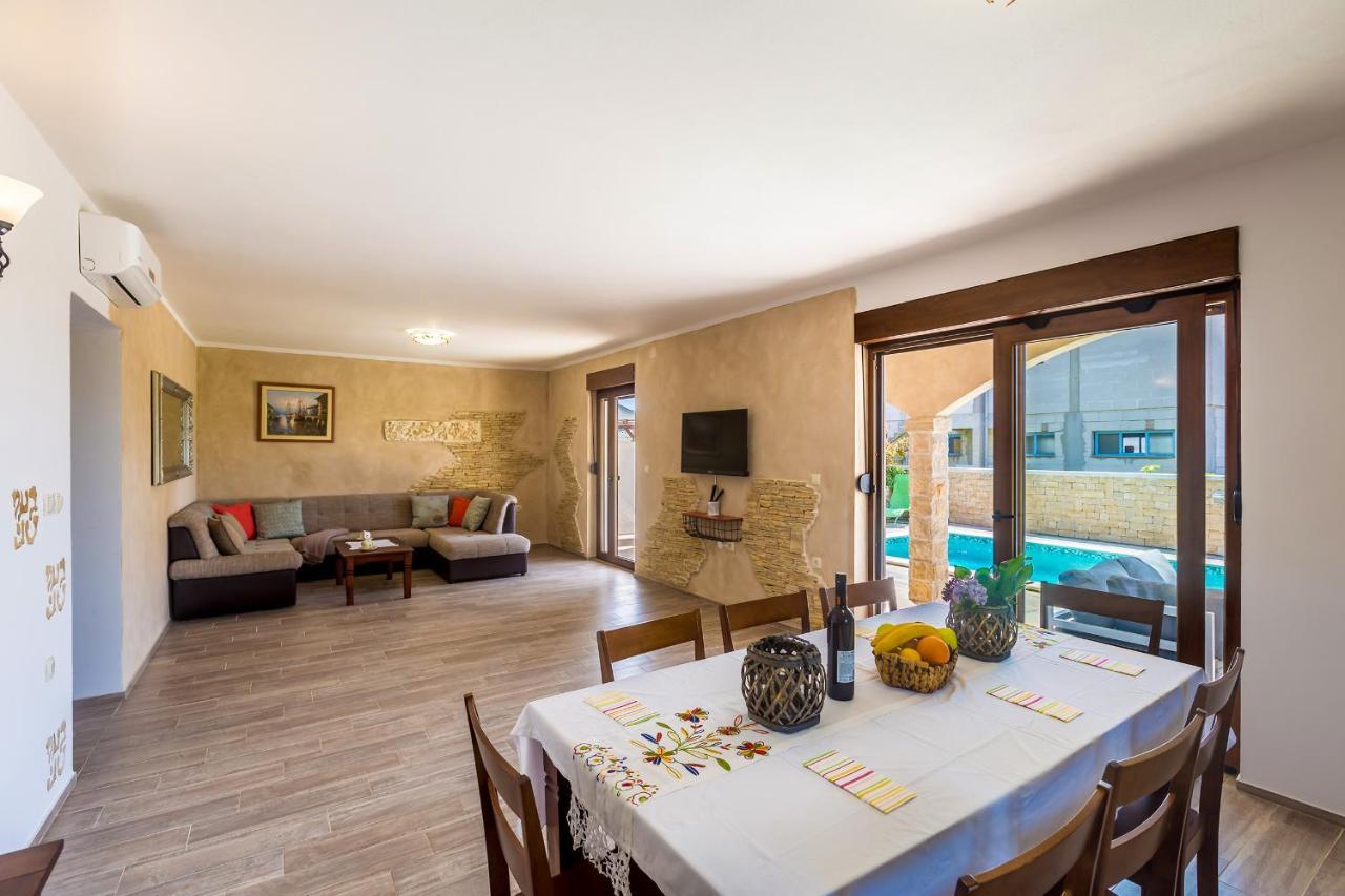 Villa Dijana West Linardići Exteriér fotografie